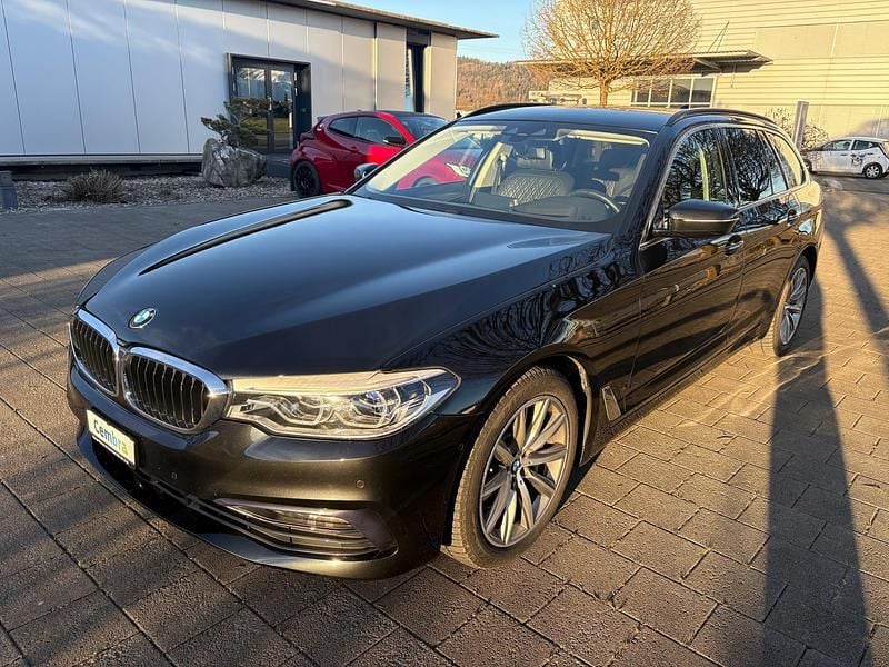 Gebraucht BMW 530 Sport Line 265 PS (194 kW) 2019 Kombi