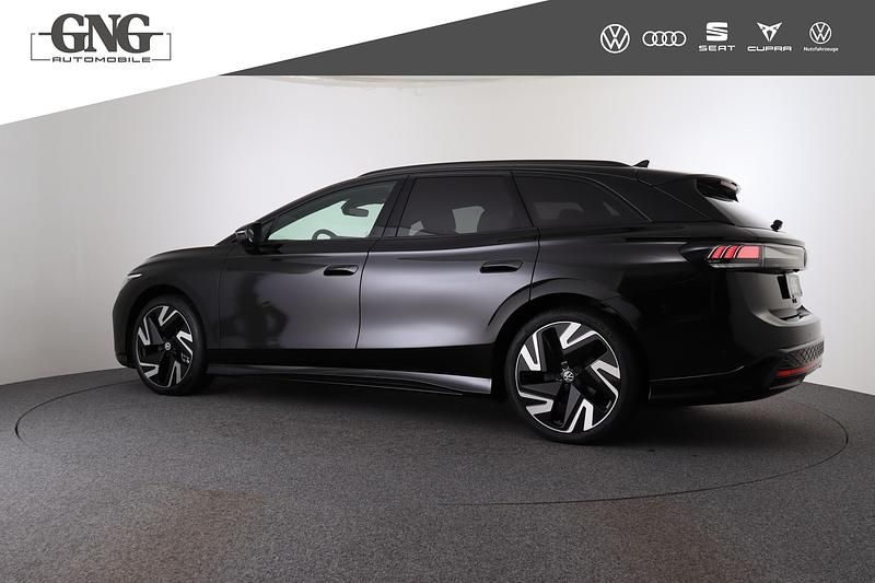 Gebraucht VW ID.7 GTX 250 kW (340 PS) 2024 Schwarz Kombi