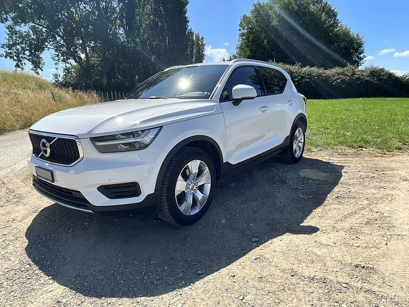 Gebraucht Volvo XC40 Momentum 190 PS (139 kW) 2020 SUV
