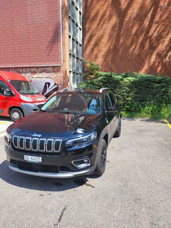 Gebraucht 2021 Jeep Cherokee Limited SUV | CHF 24’500 (Fairer Preis) - Bild 1/4