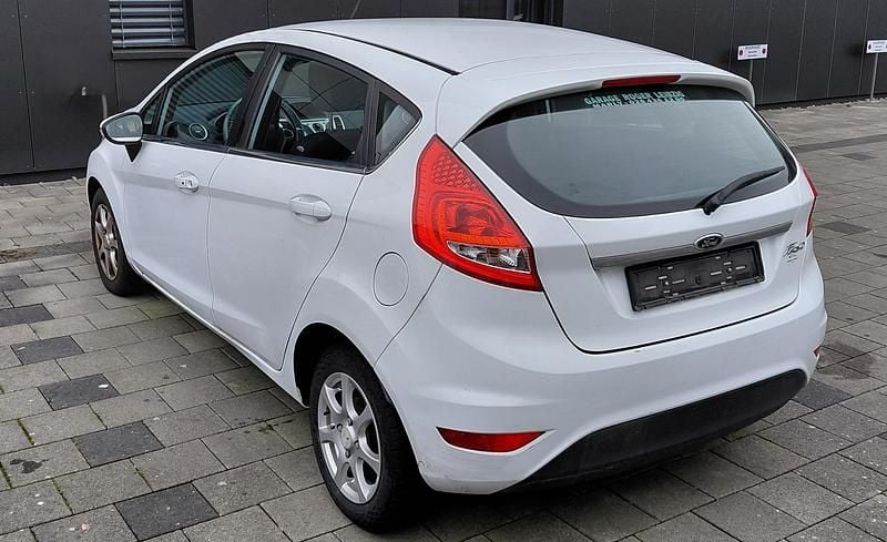 Gebraucht 2012 Ford Fiesta Trend+ | CHF 3’600 (Guter Preis) - Bild 1/4