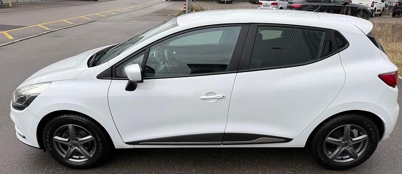 Gebraucht Renault Clio IV Intens 90 PS (66 kW) 2017