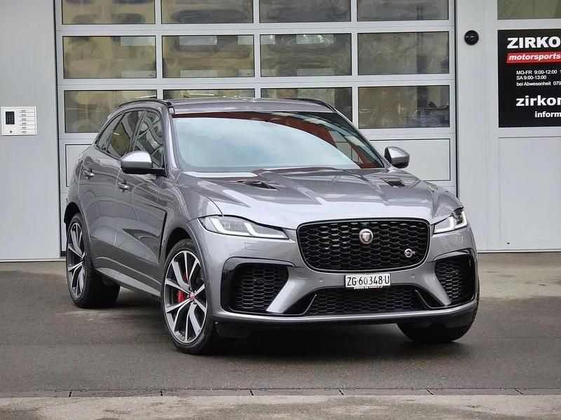 Gebraucht Jaguar F-Pace 550 PS (404 kW) 2025 Gray SUV