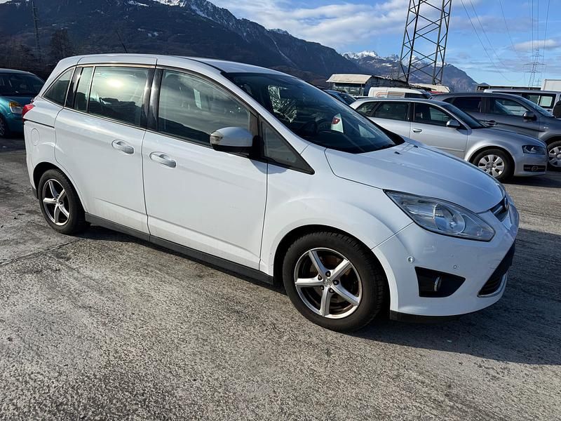 Gebraucht Ford Grand C-Max 125 PS (91 kW) 2014 Van / Kleinbus