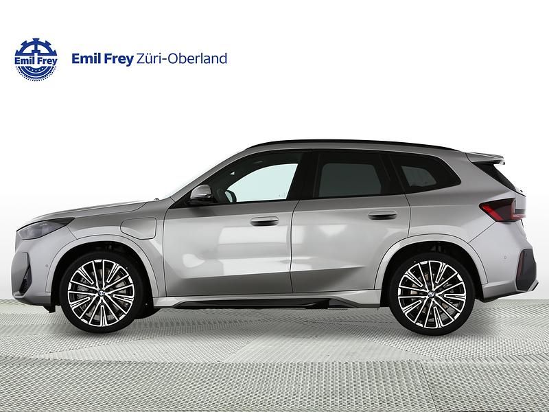 Neu BMW X1 Comfort Edition 277 PS (203 kW) 2025 Silber SUV