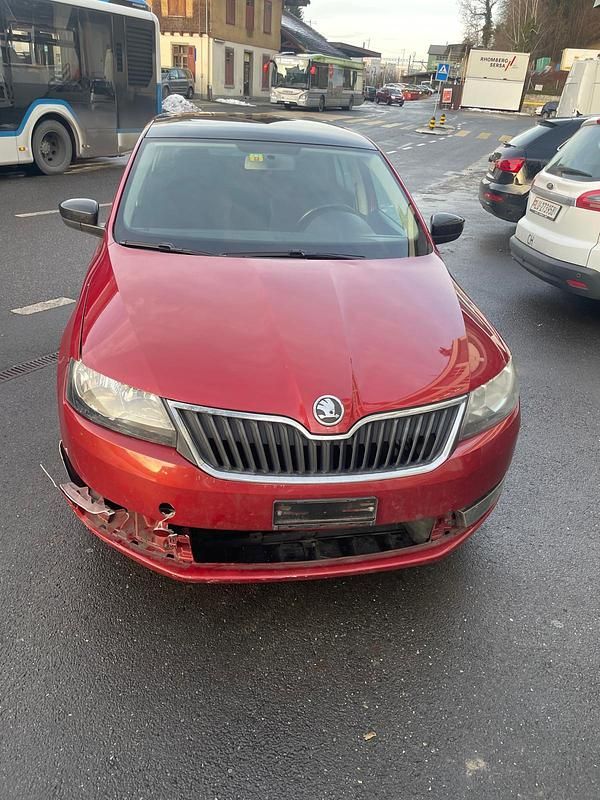 Gebraucht Skoda Rapid Ambition 105 PS (77 kW) 2014 Kleinwagen