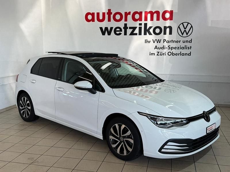 Weiss Gebraucht 2022 VW Golf VIII Style Limousine | CHF 25’800 (Guter Preis) - Bild 1/4