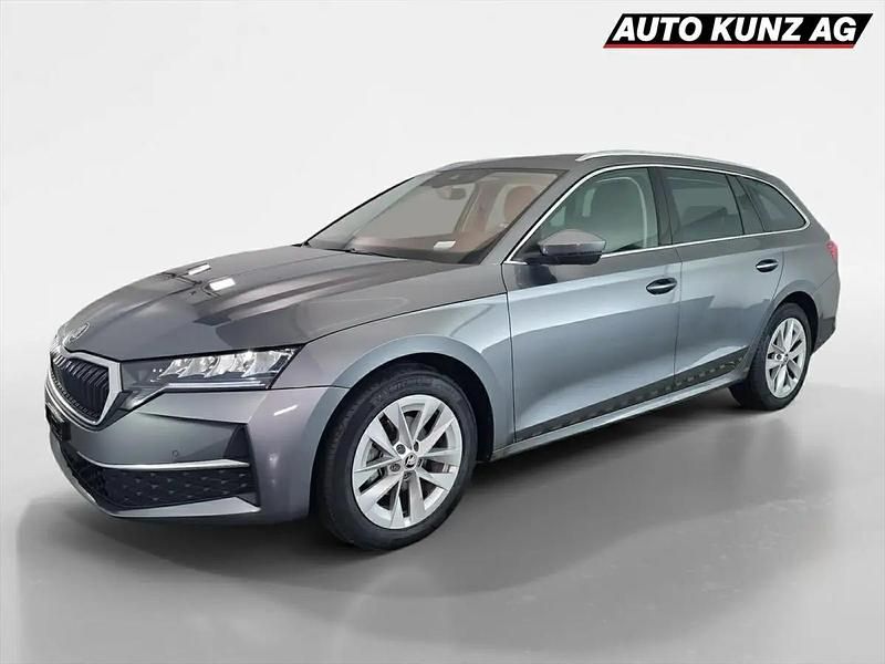 Gray Gebraucht 2025 Skoda Octavia Selection Kombi | CHF 29’239 (Superpreis) - Bild 1/4