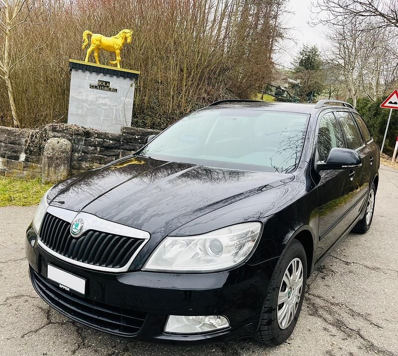 Gebraucht 2013 Skoda Octavia Ambition Kombi | CHF 6’500 (Fairer Preis) - Bild 1/4