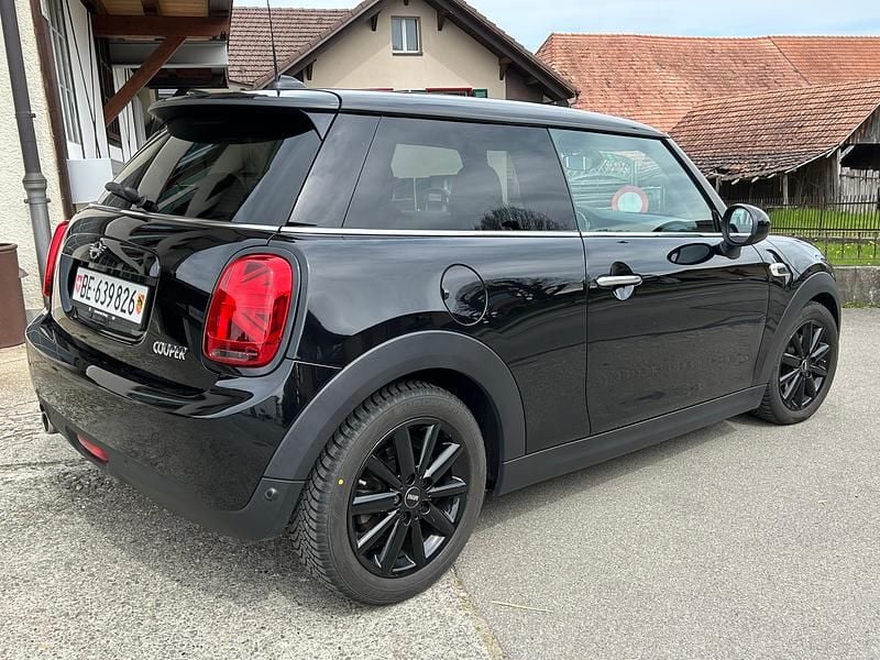 Gebraucht Mini Cooper 136 PS (100 kW) 2019 Kleinwagen
