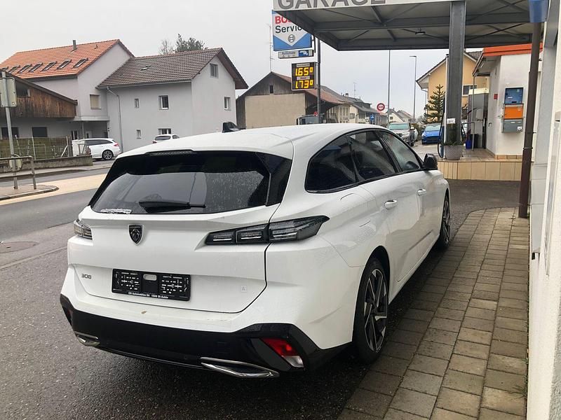Gebraucht Peugeot 308 SW Allure 130 PS (95 kW) 2022 Kombi