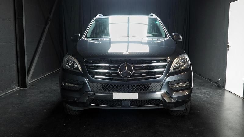Gebraucht Mercedes ML350 Executive 258 PS (189 kW) 2014 SUV
