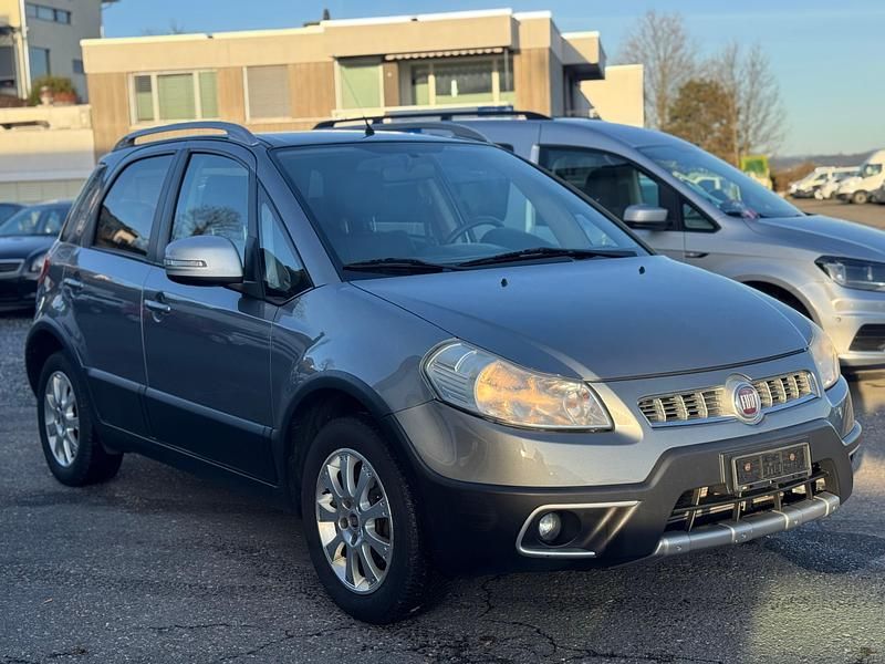 Gebraucht Fiat Sedici Cross 120 PS (88 kW) 2014 SUV