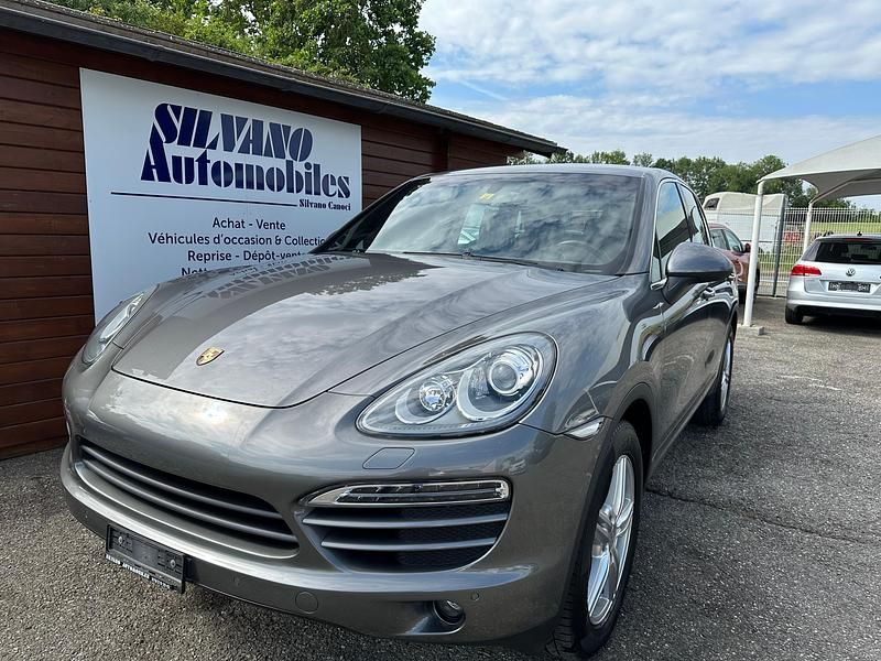 Gebraucht Porsche Cayenne 300 PS (220 kW) 2011 SUV