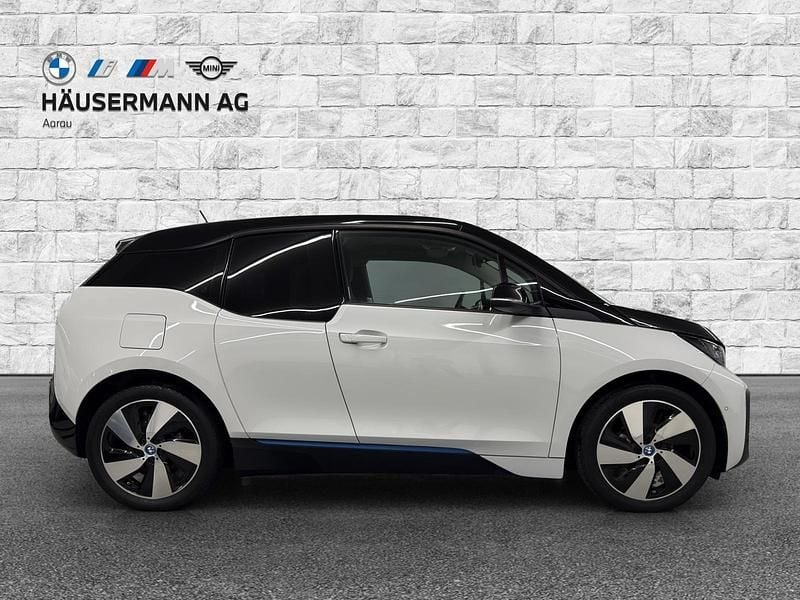 Gebraucht BMW i3 Comfort Edition 125 kW (170 PS) 2022 Weiss Kleinwagen