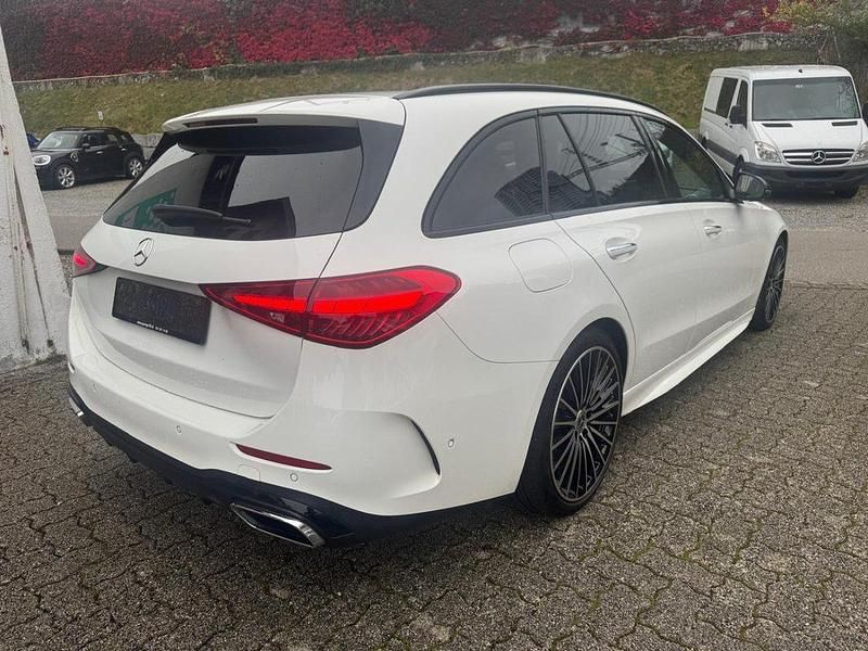 Gebraucht Mercedes C220 AMG line 200 PS (147 kW) 2023 Kombi