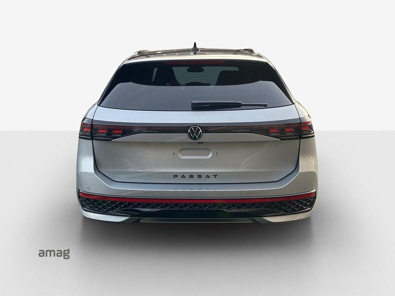 Neu VW Passat R-line 193 PS (141 kW) 2025 Kombi