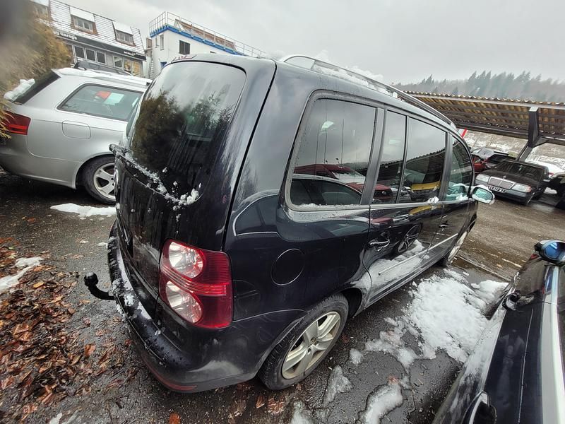 Gebraucht VW Touran Highline 140 PS (102 kW) 2008 Van / Kleinbus