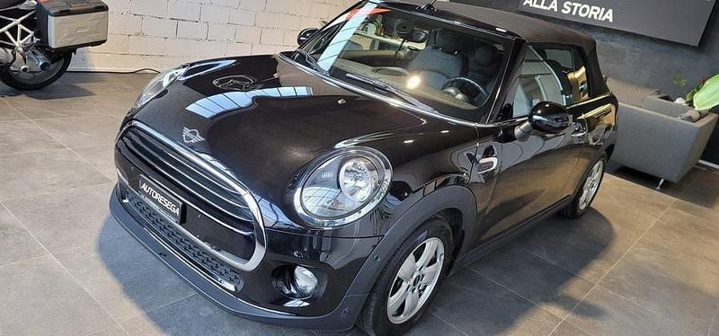 Gebraucht Mini Cooper Cabriolet 136 PS (100 kW) 2019 Schwarz Cabrio