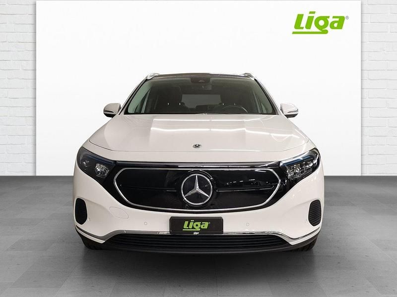 Gebraucht Mercedes EQA300 Progressive 167 kW (228 PS) 2022 SUV
