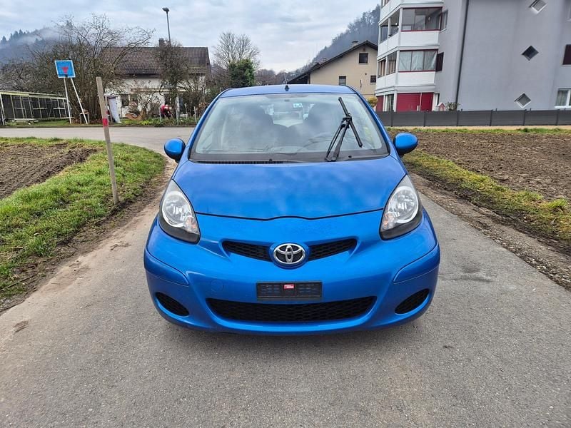 Gebraucht 2011 Toyota Aygo Luna Kleinwagen | CHF 1’200 (Superpreis) - Bild 1/4
