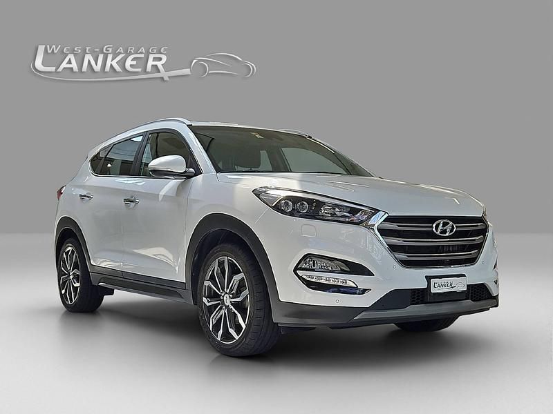 Gebraucht Hyundai Tucson 136 PS (100 kW) 2016 Weiss SUV