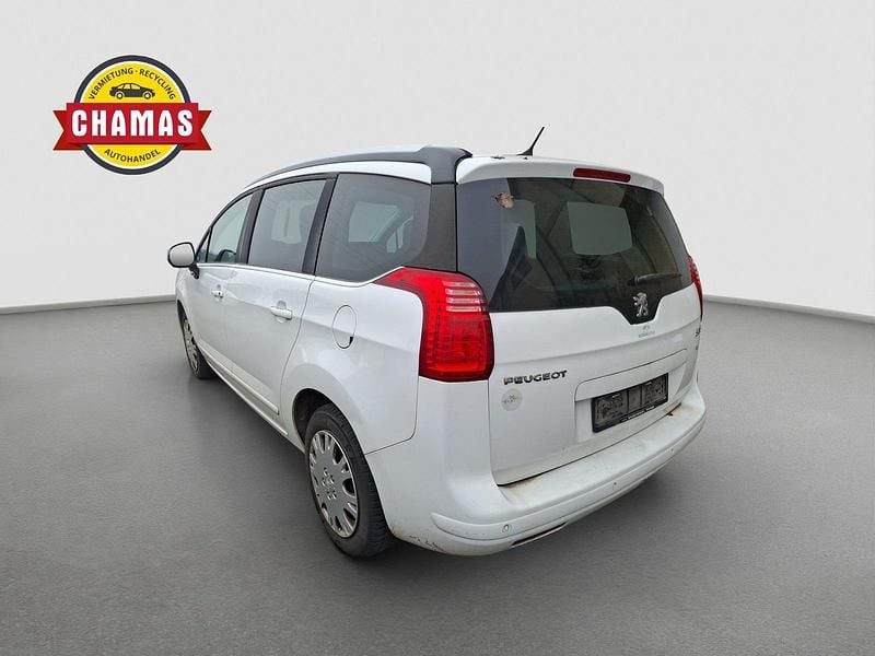 Gebraucht Peugeot 5008 Active 156 PS (114 kW) 2012 Van / Kleinbus