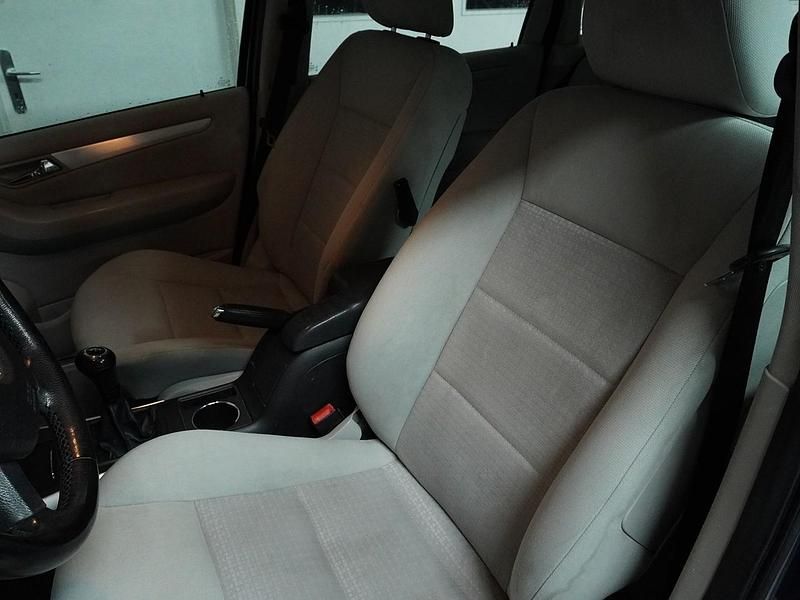 Gebraucht Mercedes B200 136 PS (100 kW) 2006 Van / Kleinbus