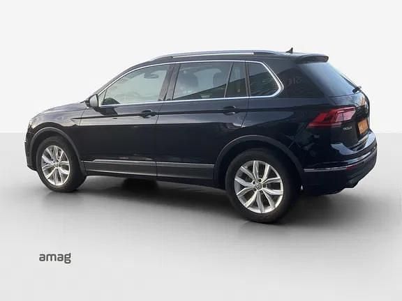 Gebraucht VW Tiguan Highline 180 PS (132 kW) 2017 Deepblack perleffekt SUV