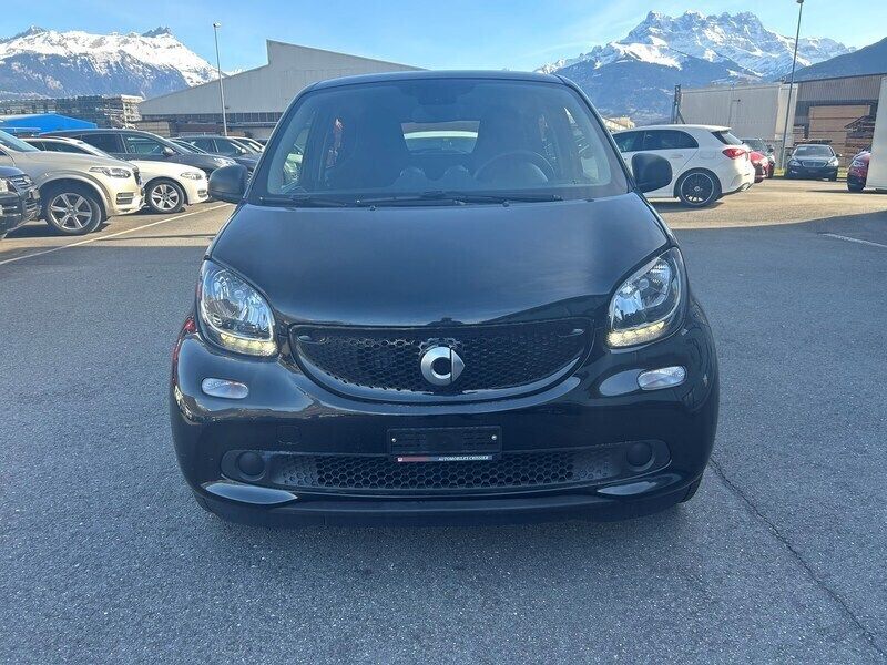 Gebraucht Smart ForFour 90 PS (66 kW) 2019 Kleinwagen