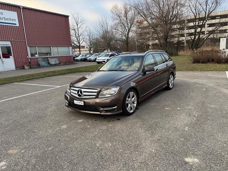 Gebraucht Mercedes C250 Avantgarde 204 PS (150 kW) 2013