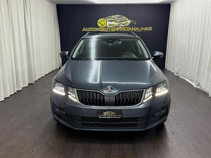 Gebraucht Skoda Octavia 130 PS (95 kW) 2019 Grau Kombi