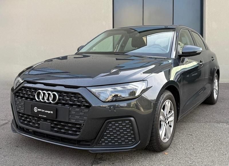 Gebraucht 2021 Audi A1 Sportback Attraction Kleinwagen | CHF 16’800 (Superpreis) - Bild 1/4