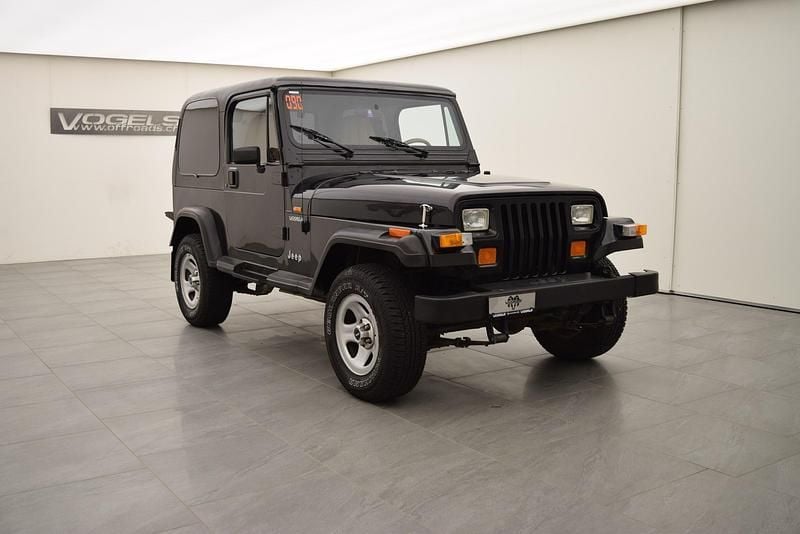 Gebraucht Jeep Wrangler 184 PS (135 kW) 1996 Schwarz SUV