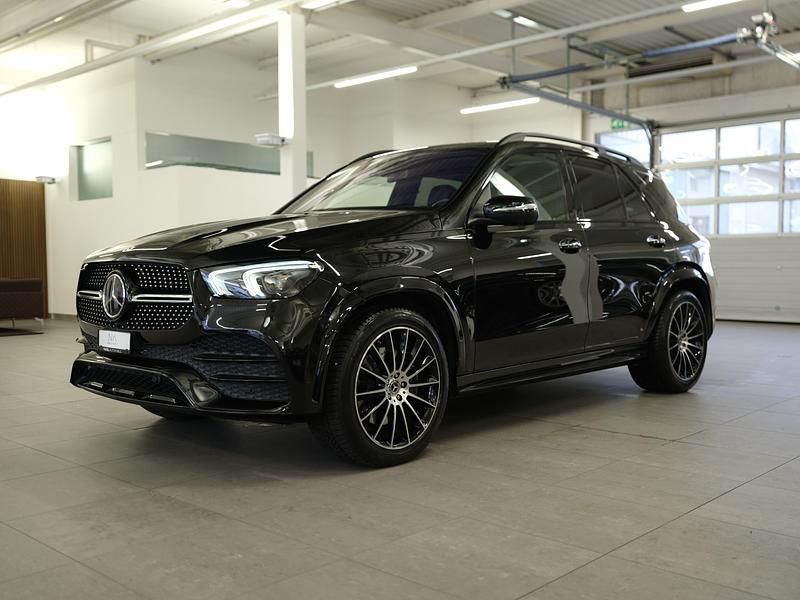 Gebraucht Mercedes GLE300 AMG line 272 PS (200 kW) 2022