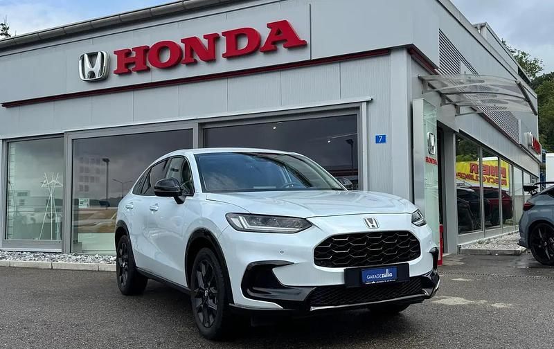 Weiss Gebraucht 2025 Honda ZR-V Sport SUV | CHF 29’848 (Superpreis) - Bild 1/4