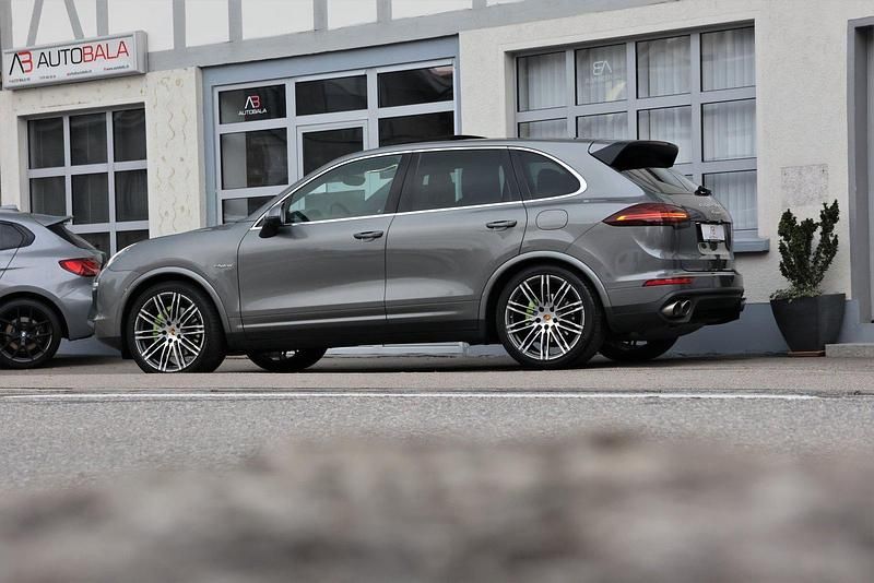 Gebraucht Porsche Cayenne S E-Hybrid 416 PS (305 kW) 2015 SUV