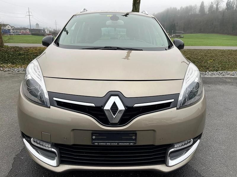 Gebraucht 2015 Renault Grand Scénic III Van / Kleinbus | CHF 2’999 (Fairer Preis) - Bild 1/4