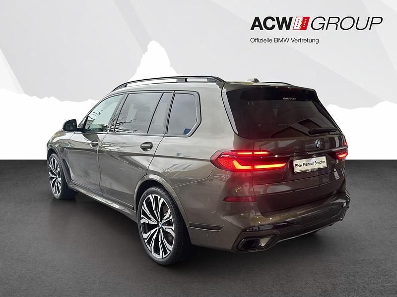 Gebraucht BMW X7 M Sport 351 PS (258 kW) 2024 SUV