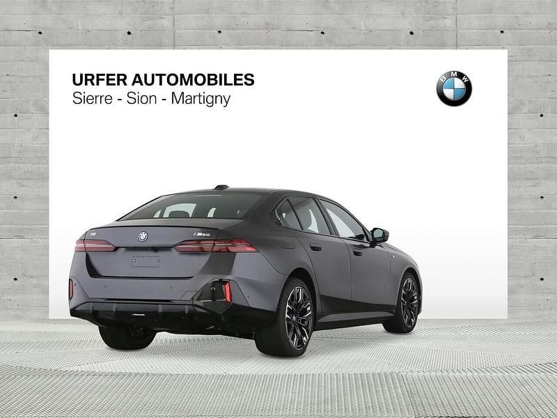 Gebraucht BMW i5 M Sport 442 kW (601 PS) 2024 Grau Limousine