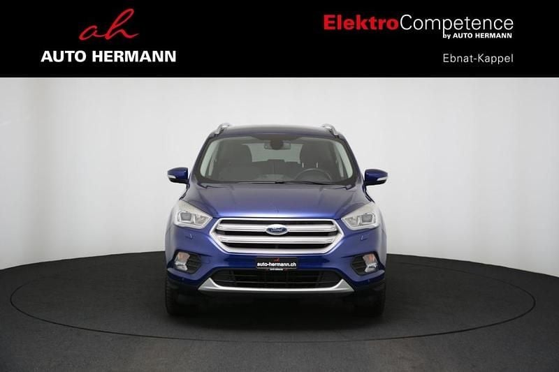 Gebraucht Ford Kuga Business Edition 150 PS (110 kW) 2017 SUV