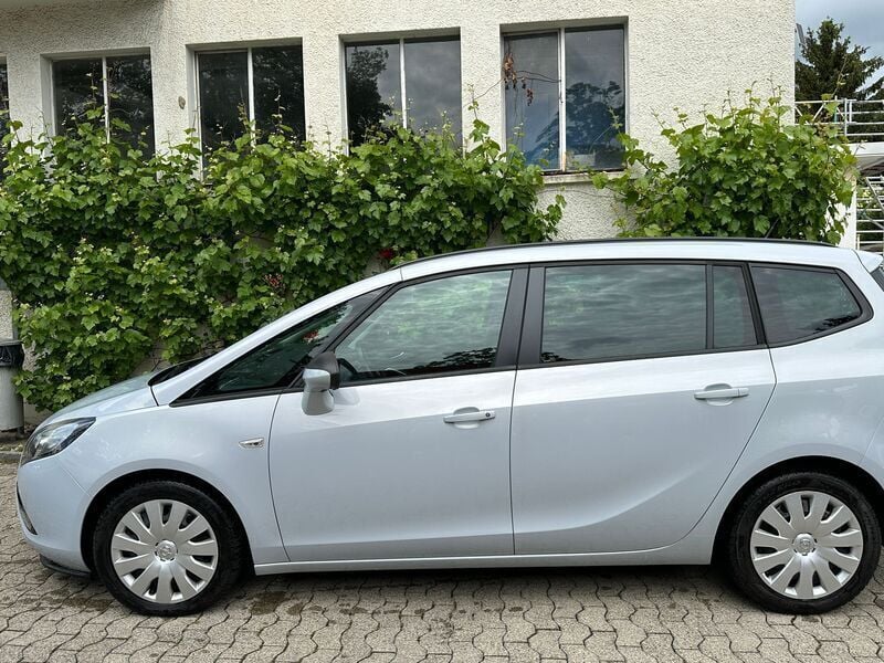 Gebraucht Opel Zafira Tourer 130 PS (95 kW) 2013 Van / Kleinbus