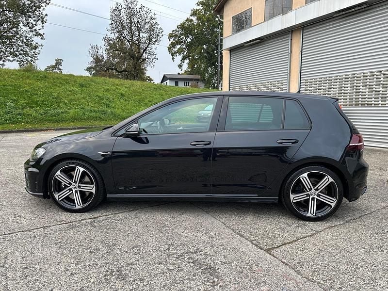 Gebraucht VW Golf VII R 301 PS (221 kW) 2015 Limousine