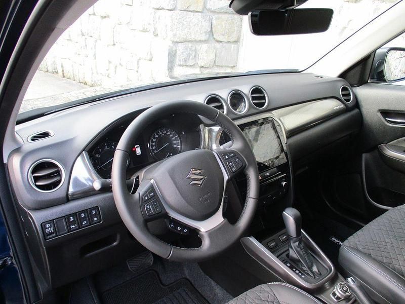 Neu Suzuki Vitara 110 PS (80 kW) 2025 SUV