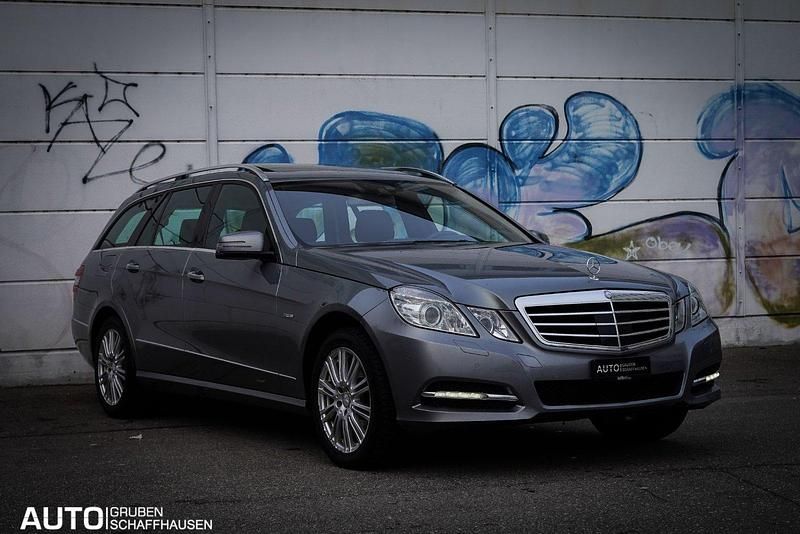 Gebraucht Mercedes E350 Avantgarde 265 PS (194 kW) 2010 Kombi
