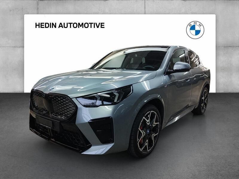 Grau Neu 2025 BMW iX2 Comfort Edition SUV | CHF 74’400 (Teuer) - Bild 1/4