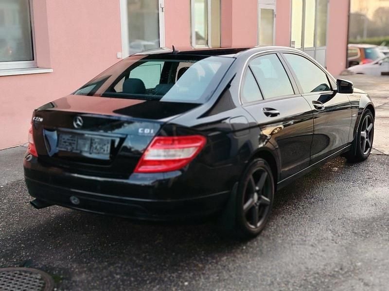 Gebraucht Mercedes C220 170 PS (125 kW) 2009 Limousine