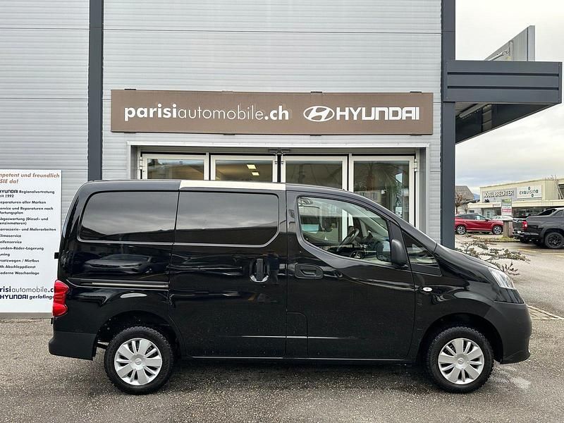 Gebraucht Nissan NV200 110 PS (80 kW) 2018 Van / Kleinbus