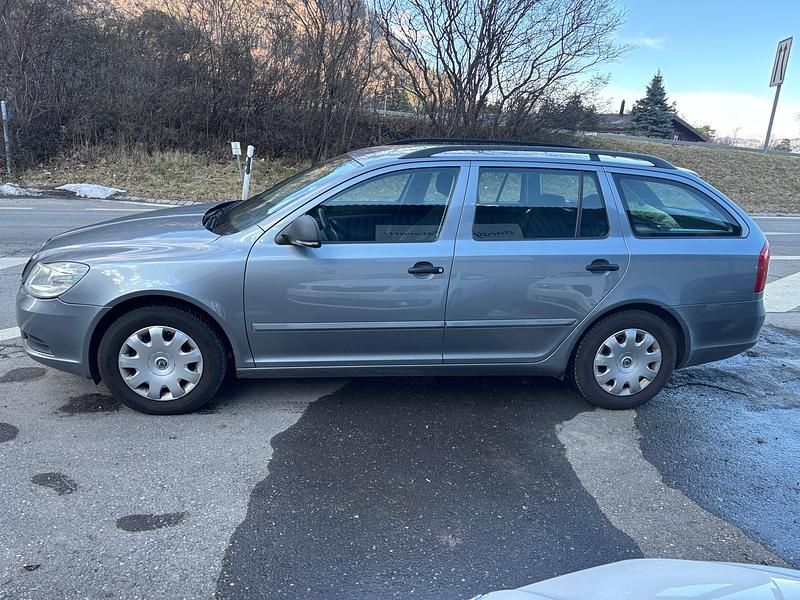 Gebraucht Skoda Octavia Active 122 PS (89 kW) 2013 Kombi