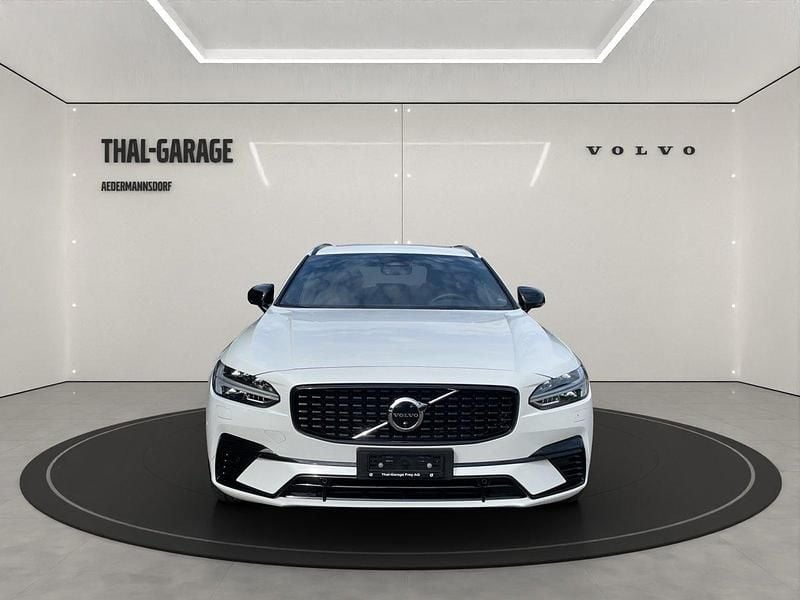 Gebraucht Volvo V90 Ultimate 310 PS (228 kW) 2023 Weiss Kombi